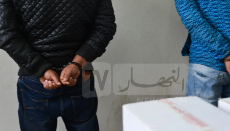 أم البواقي.. توقيف شخصين متورطين في صناعة الذخيرة الحية وحجز كمية من الكوكايين
