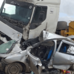 غليزان.. قتيلان وجريحان في اصطدام بين سيارة سياحية وشاحنة ذات مقطورة