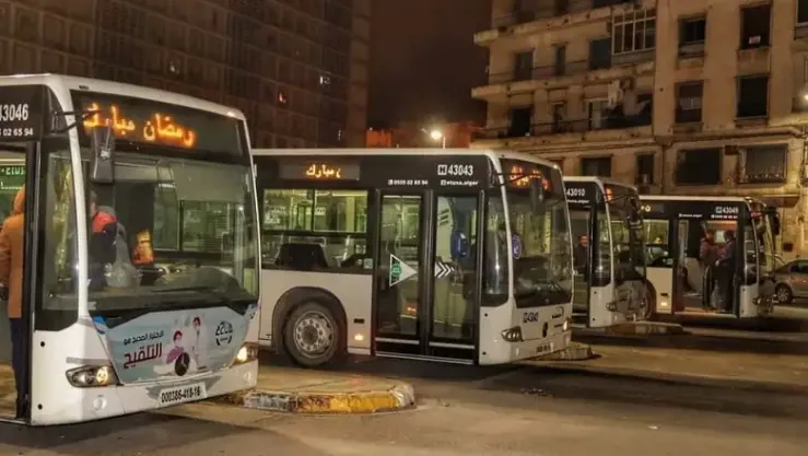 هذا برنامج الرحلات الخاصة بصلاة التراويح بجامع الجزائر