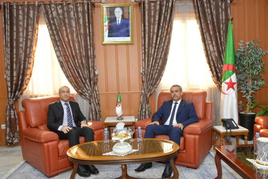 وزير التربية يبحث مع شايب توسيع طاقة استيعاب المدرسة الدولية الجزائرية بفرنسا