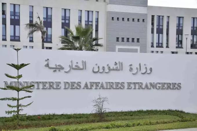 الأمين العام لوزارة الشؤون الخارجية يقدم رد الجزائر للقائم بالأعمال في سفارة فرنسا