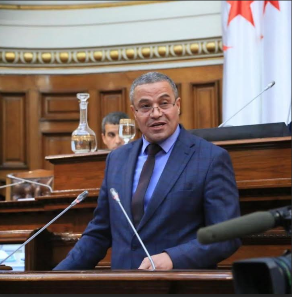 تعيين عبدالرحمان قنشوبة رئيسا للمجموعة البرلمانية لـ”الأرندي” بمجلس الأمة