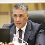 وزير السكن يعقد اجتماعا تقييميا.. ويسدي تعليمات هامة