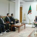وزير الصناعة يبحث مع ممثلي “بهوان” العمانية و”هيونداي” سبل تصنيع المركبات بالجزائر
