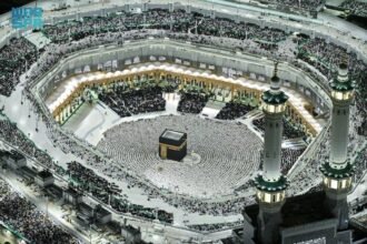 السعودية.. 50 ألف ريال غرامة والسجن حتى 6 أشهر للمتأخرين عن المغادرة عقب انتهاء التأشيرة