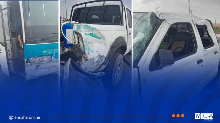 بشـار.. 3 جرحى في اصطدام حافلة لنقل المسافرين بسيارة