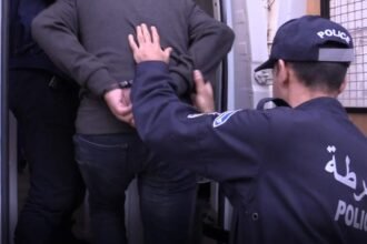بعد رواج فيديوهات لشخص يقوم بنشر الرذيلة..شرطة العاصمة توقف المتورط في القضية