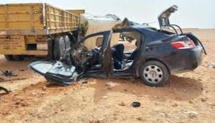 تندوف.. قتيلان و4 جرحى في اصطدام بين سيارة وشاحنة