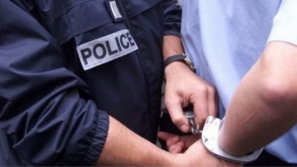 جيجل: توقيف شخص بحوزته مسدس وذخيرة