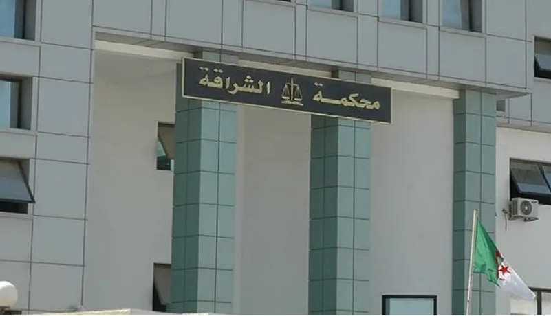 ضُبط بحوزتهما مهلوسات.. إلتماس 5 سنوات حبسا لشاب وخطيبته بالعاصمة