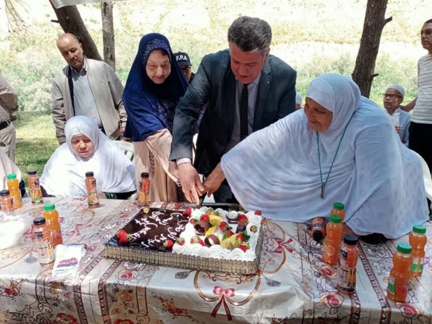 في أجواء أسرية …داس الشلف تكرّم كبار السن بمناسبة يومهم الوطني