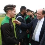 مدير مؤسسة “الآبار” يقوم زيارة تحفيزية للنادي الرياضي القسنطيني