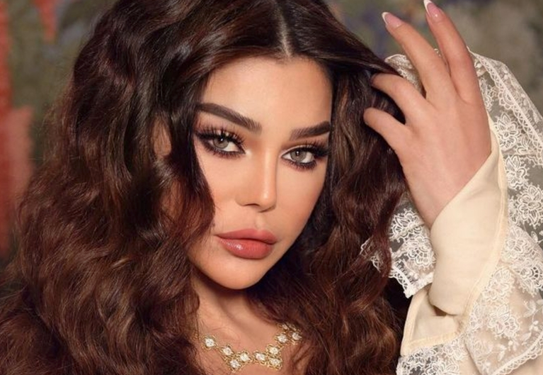 هيفاء وهبي تشارك بحفل جوائز Daf BAMA العالمي