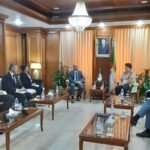 الجزائر تعزز التعاون مع “البنك الآسيوي للاستثمار في البنية التحتية” في مجالات الطاقم والمناجم