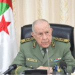 الفريق أول شنقريحة يواصل زيارته إلى وهران