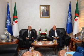 المدير العام للأمن يستقبل السفير الفلسطيني