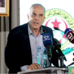 تاقجوت يدعو العمال الجزائريين إلى التجند للدفاع عن المصالح العليا