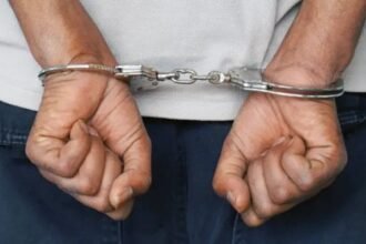 جريمة مروّعة.. ثلاثيني يقتل إبن حيّه بطعنات “بانيار” ثم يحاول “الحرقة ” إلى ليبيا