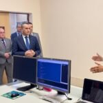 زروقي يدعو إلى تعزيز الاستغلال الأمثل لقدرات القمر الصناعي ألكومسات-1