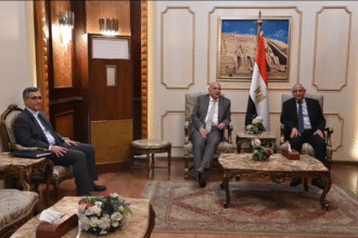 عطاف يشارك اليوم بالقاهرة في الاجتماع الوزاري للآلية الثلاثية لدول الجوار بشأن الأزمة في ليبيا