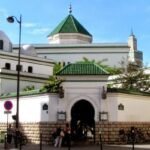 مسجد باريس يُعلن الجمعة موعد أول أيام عيد الاضحى المبارك