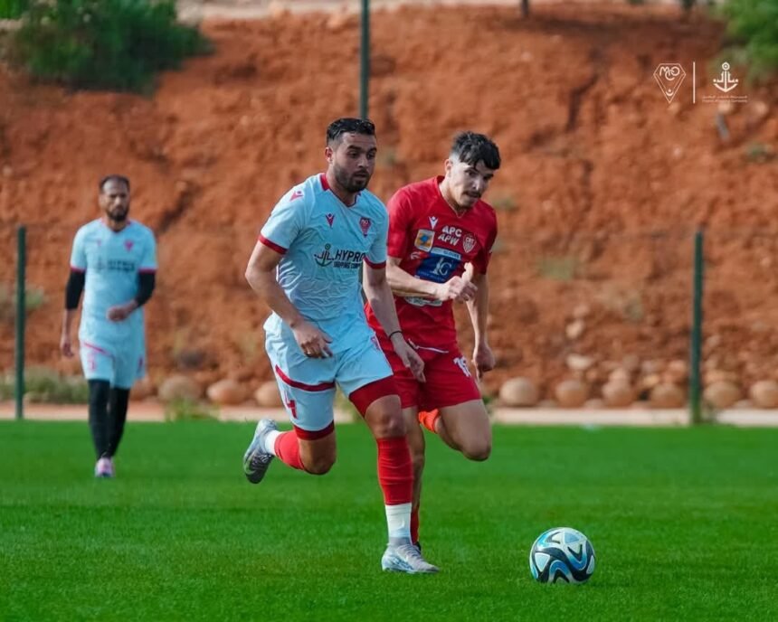 مولودية وهران تفوز وديا بثنائية أمام شباب تموشنت