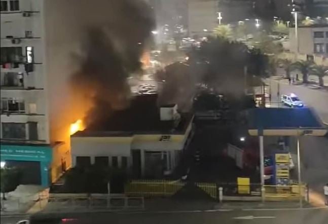 نفطال تصدر بيانا حول الحريق داخل محطة الوقود بساحة أول ماي بالعاصمة