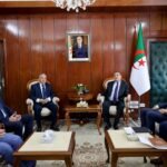 وزير الداخلية ينصب الأمين العام الجديد للوزارة ومدير الديوان 