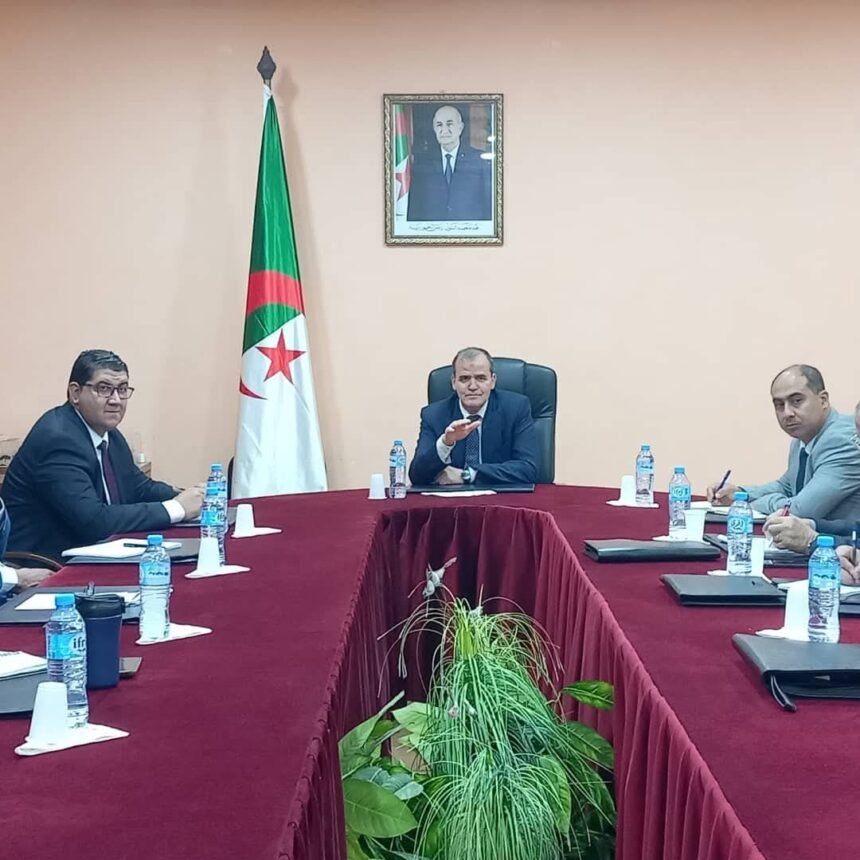 رزيق يُنصّب اللجنة المكلفة بدراسة ملف التمور على المستوى الدولي