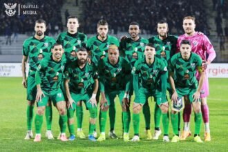 إدارة “السياسي” تنفي تعاقدها مع اللاعب النيجيري سامسون دار قباديبو