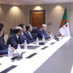الجزائر وعُمان تتفقان على خارطة طريق للتعاون في النقل البحري