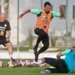 “الخضر” يغادرون اليوم إلى السويد