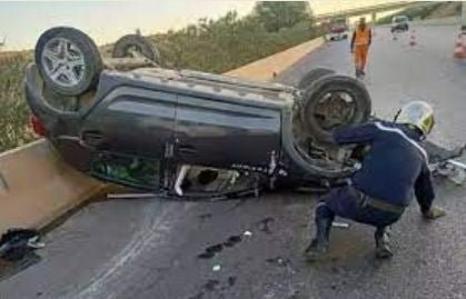 المسيلة.. 4 جرحى في انحراف وانقلاب سيارة بالهامل