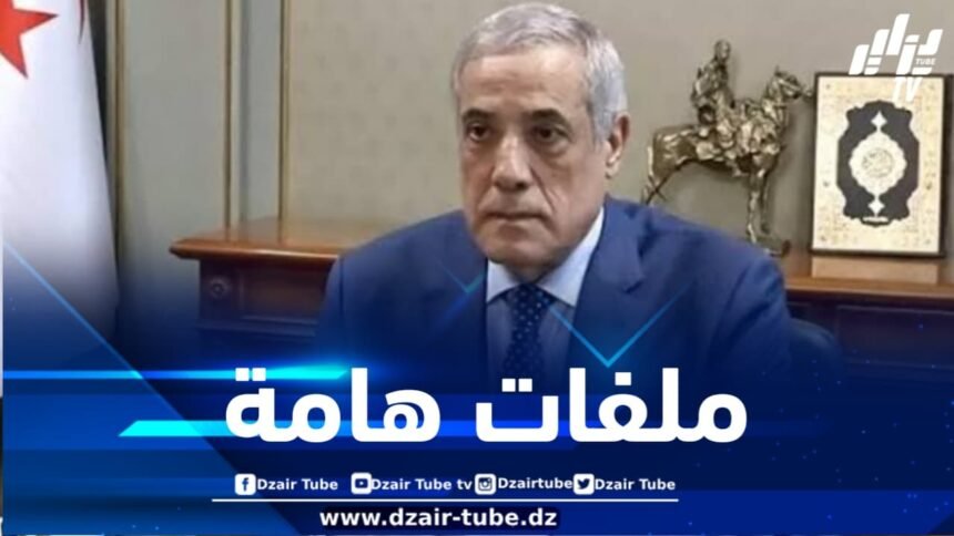الوزير الأول يترأس إجتماعاً للحكومة