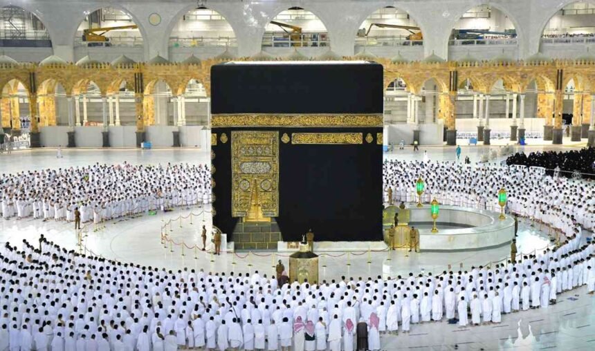 انطلاق موسم العمرة بداية من هذا التاريخ