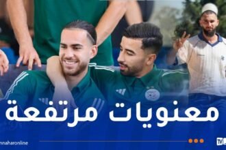 بالصور.. لاعبو الخضر يصلون سيدي موسى استعدادا لمواجهتي رواندا والسويد