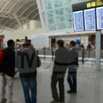 توقيف مسافرين متلبسين بمحاولة تهريب العملة الصعبة الى الخارج عبر المطار