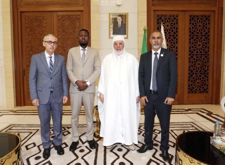 عميد جامع الجزائر يستقبل ضيوف المنتدى العربي الرابع من أجل المساواة