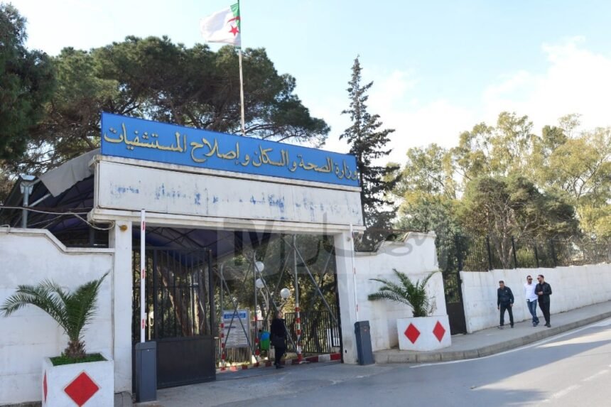 موسم الاصطياف.. تعليمات صارمة من وزير الصحة