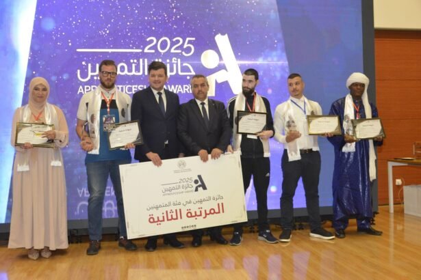 ‎وزير التربية يُشارك في حفل تكريم المتوجين في مجال التمهين