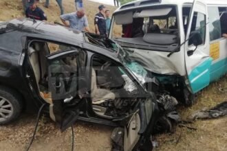 12 جريحًا إثر إصطدام حافلة وسيارة بعين تموشنت