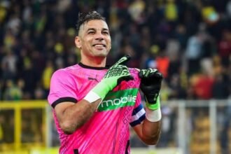 اتحاد الحراش يعلن تجديد عقد فوزي شاوشي