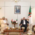 الجزائر وسلطنة عمان يدرسان سبل تعزيز التعاون بمجال النقل