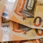 بالتفاصيل..هكذا يتم الاستفادة من المنحة السياحية “750 يورو”