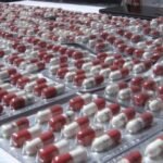توقيف شابين على متن دراجة نارية وحجز 390 قرص مهلوس بالسبالة