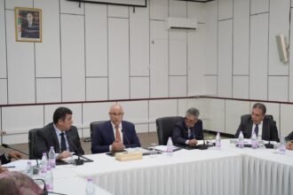 زيتوني يترأس اجتماعا تحضيرا للمعرض الإفريقي للتجارة البينية