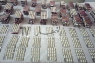 ميلة: توقيف 3 أشخاص بينهم إمرأة وحجز 2217 قرص مهلوس
