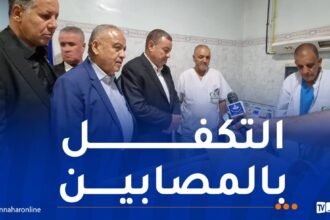 وزير النقل يزور ضحايا حادث مرور البيض ويُعزي عائلات المتوفين