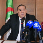 تحطم مروحية عسكرية..وزير الاتصال يوقع على سجل تعازي بسفارة جمهورية غانا