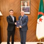 عطاف يستلم أوراق اعتماد سفير أوكرانيا الجديد